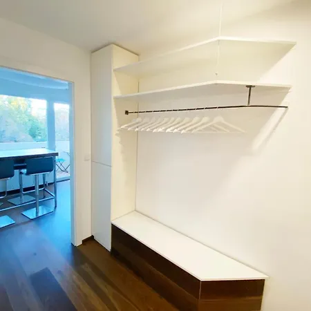 Apartment Beautiful Spacious Center Flat With Parking Option Graz