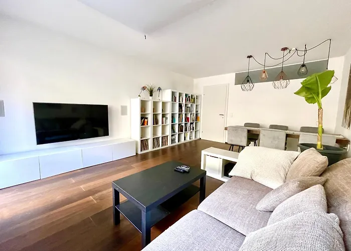 Appartamento Beautiful Spacious Center Flat With Parking Option Graz