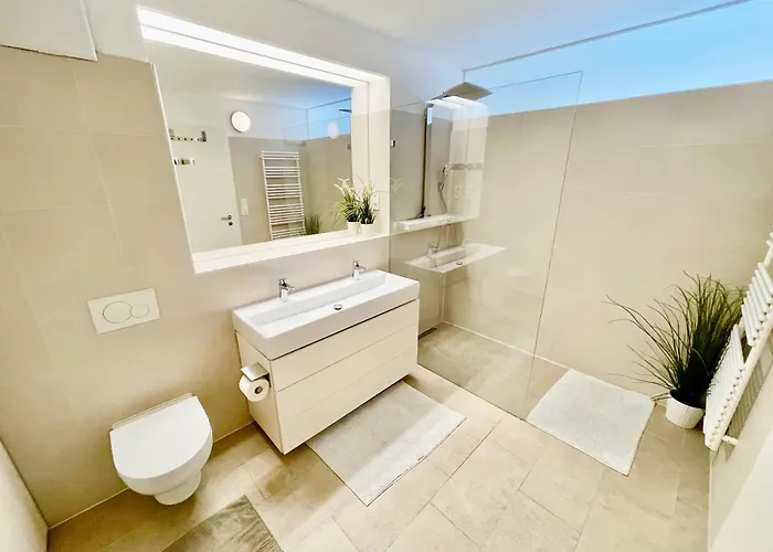 Beautiful Spacious Center Flat With Parking Option Appartamento